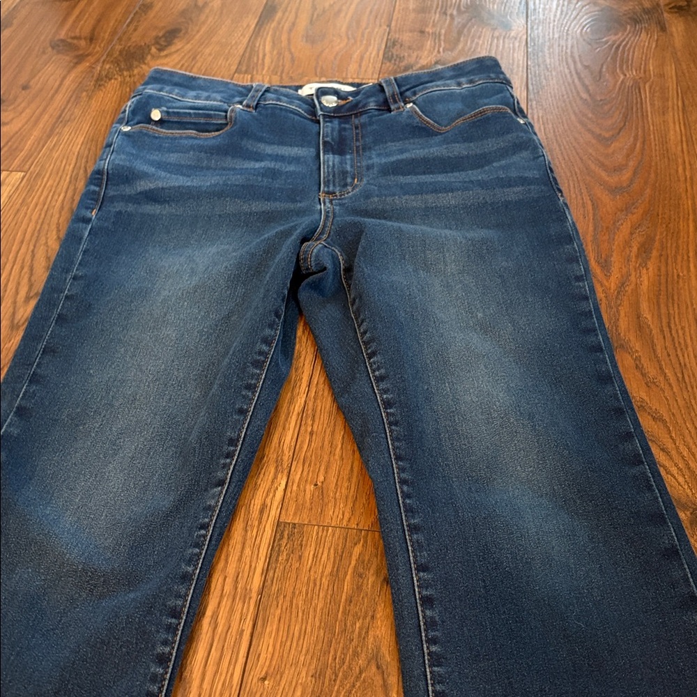 Tahari Indigo Denim Jeans - Picture 6 of 14